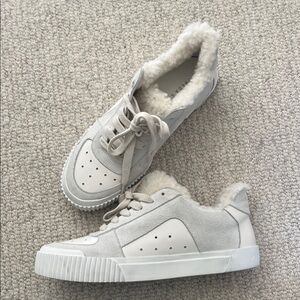 Freda Salvador White Fleece-Lined Sneakers Sz 7